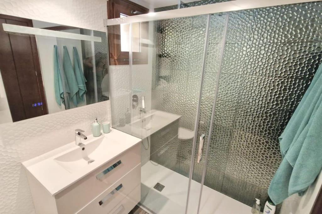 Olivia Sunny 2 Bedroom Apartament Punta Prima Торевьиа Экстерьер фото